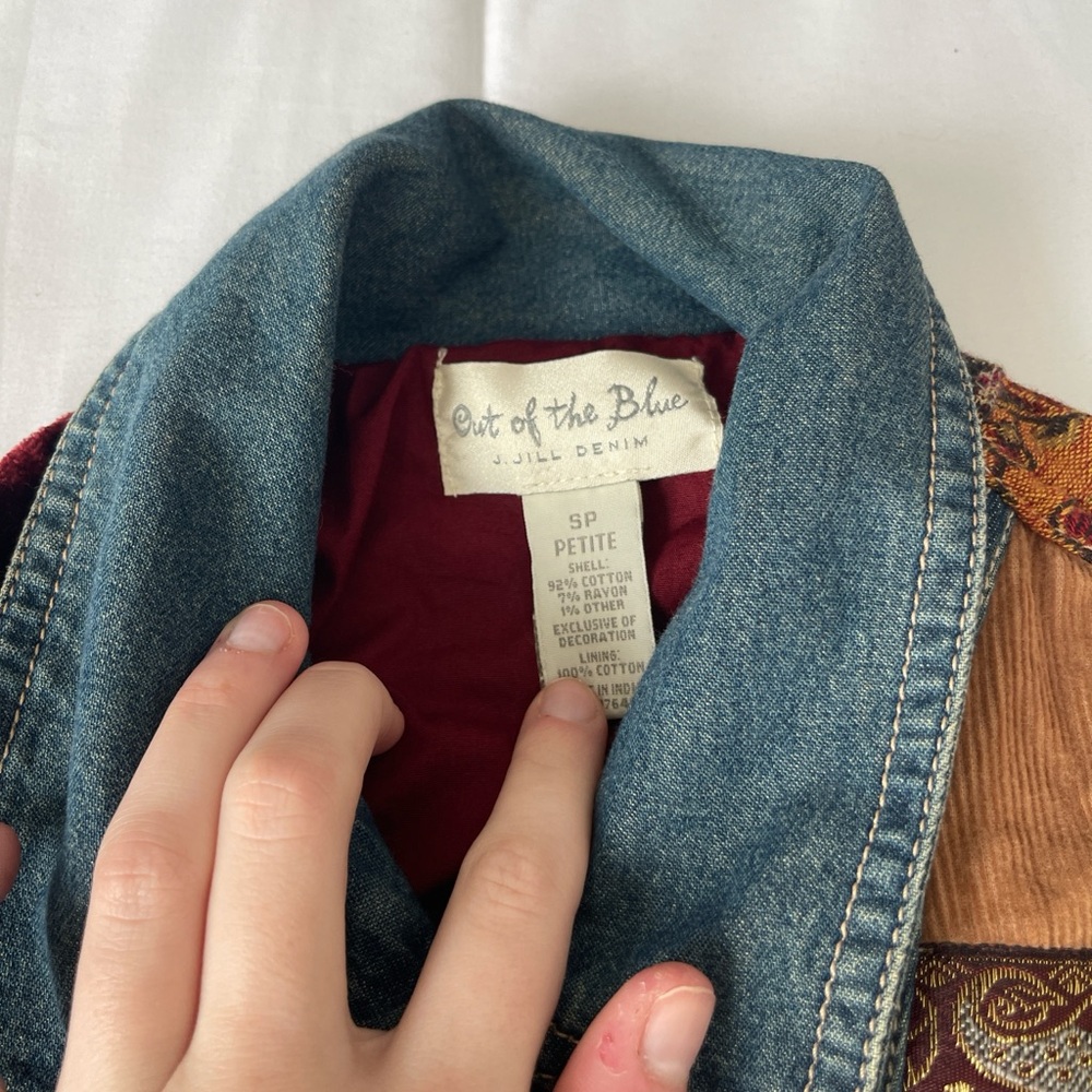 Patchwork Denim Jacket with Multicolor Accents - image 2